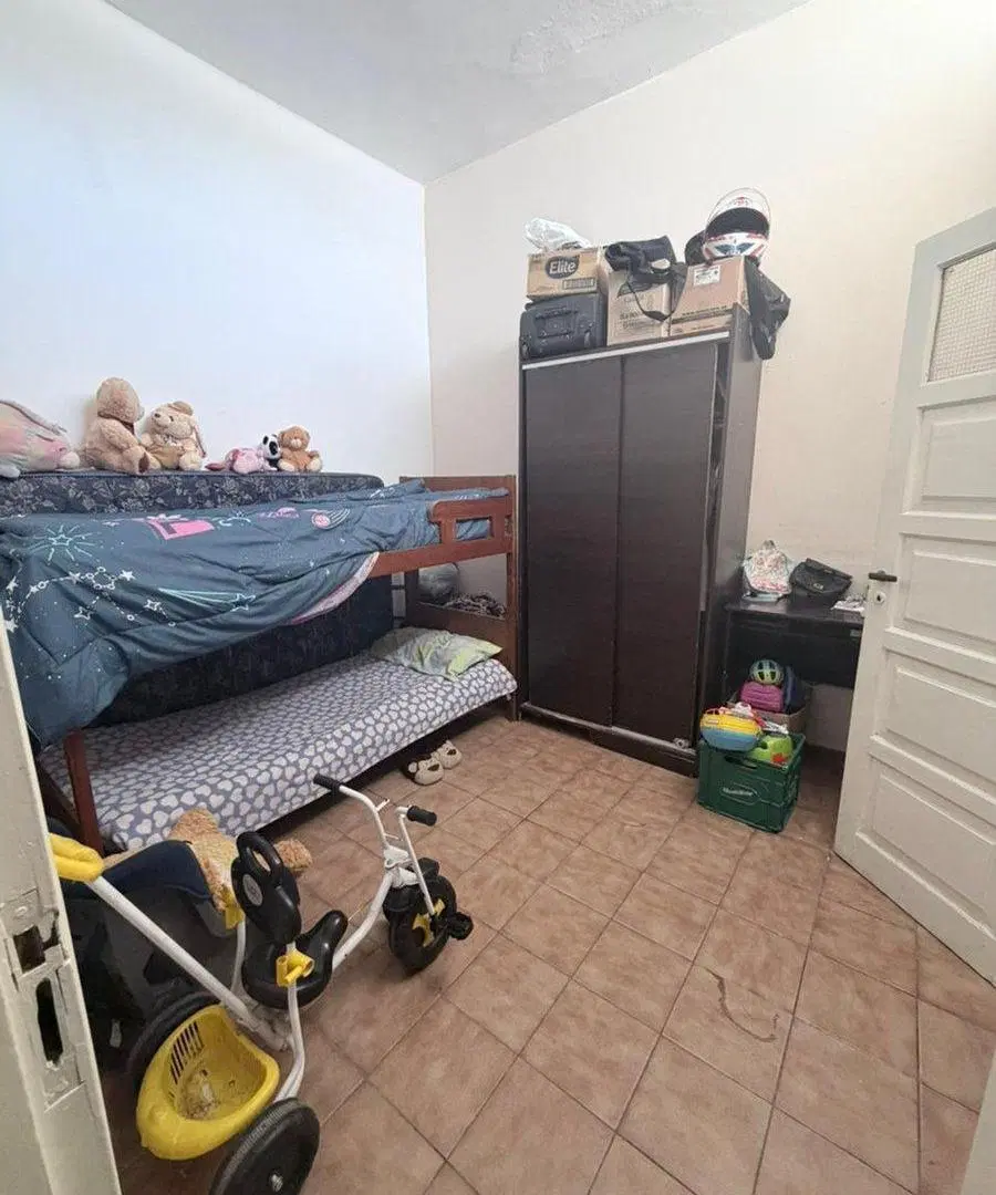 VENDO CASA 3 DORMIOTORIOS - BARRIO EMPALME- 4