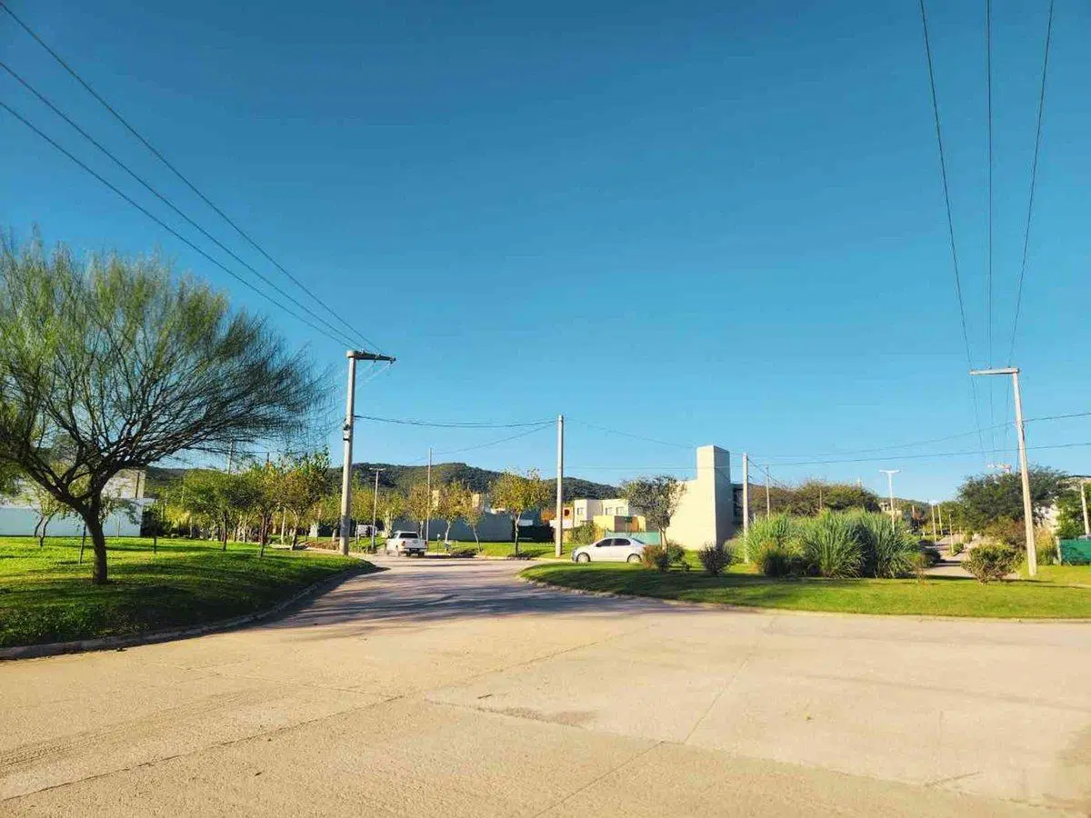 VENTA LOTE TEJAS 4 350m2 OPORTUNIDAD INVERSION 2