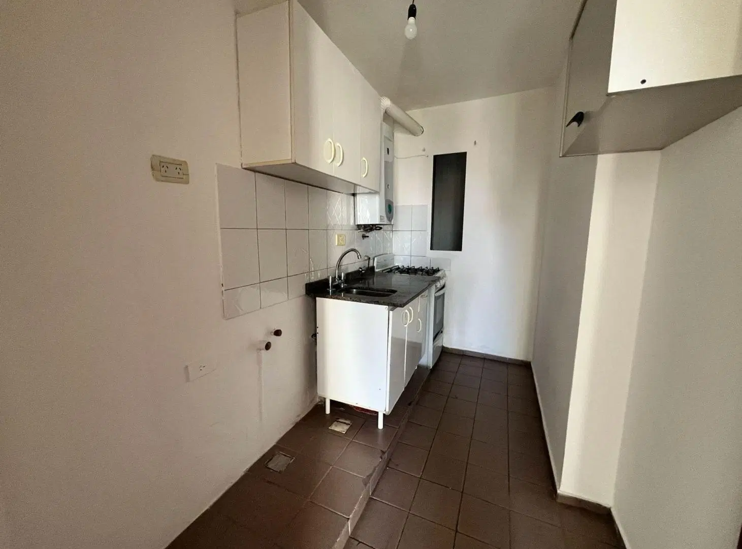 VENTA DEPARTAMENTO 2 DORMITORIOS, BALCON CENTRO 5