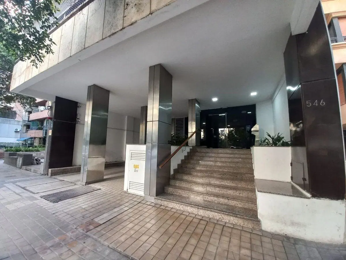 VENTA GRAN DEPTO CON COCHERA  NUEVA CBA 2