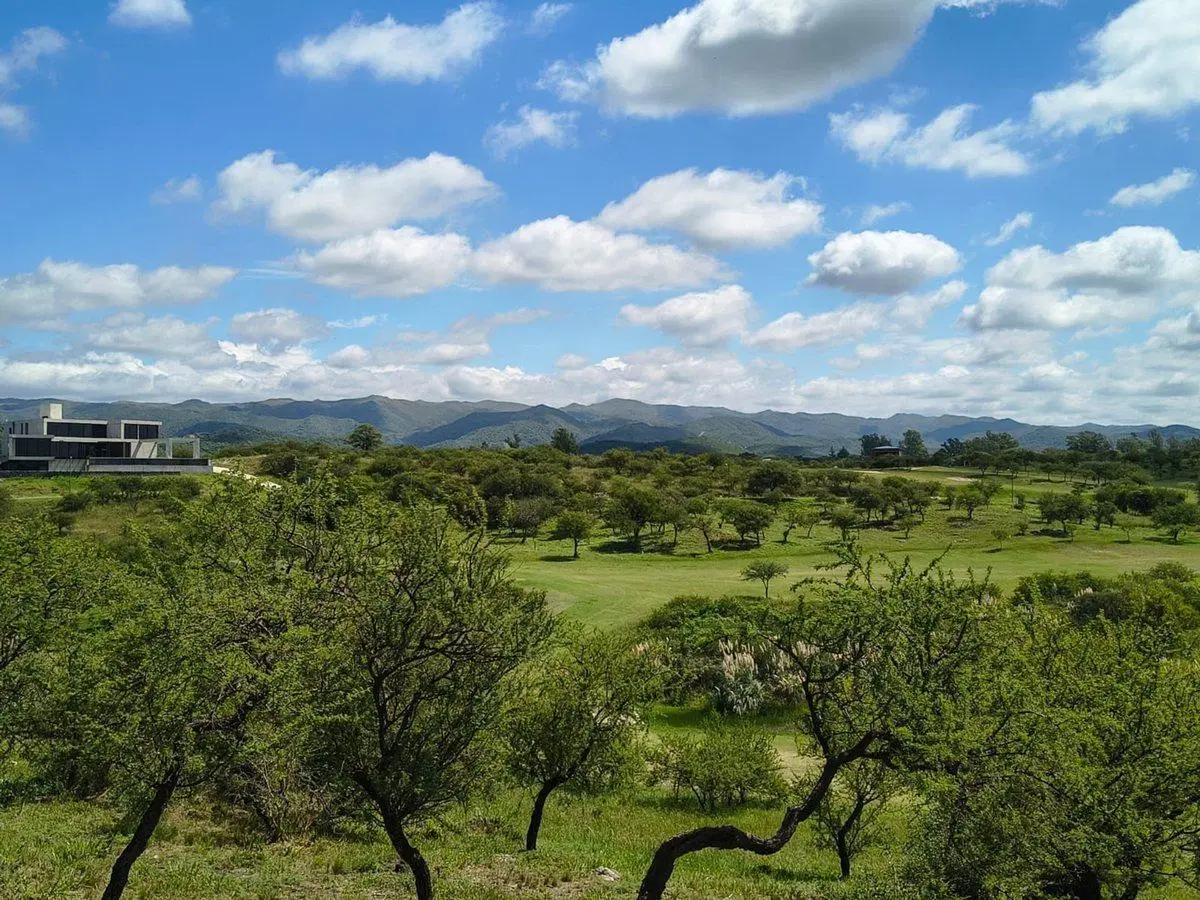 LOTE EN VENTA- ALTA GRACIA COUNTRY GOLF 2