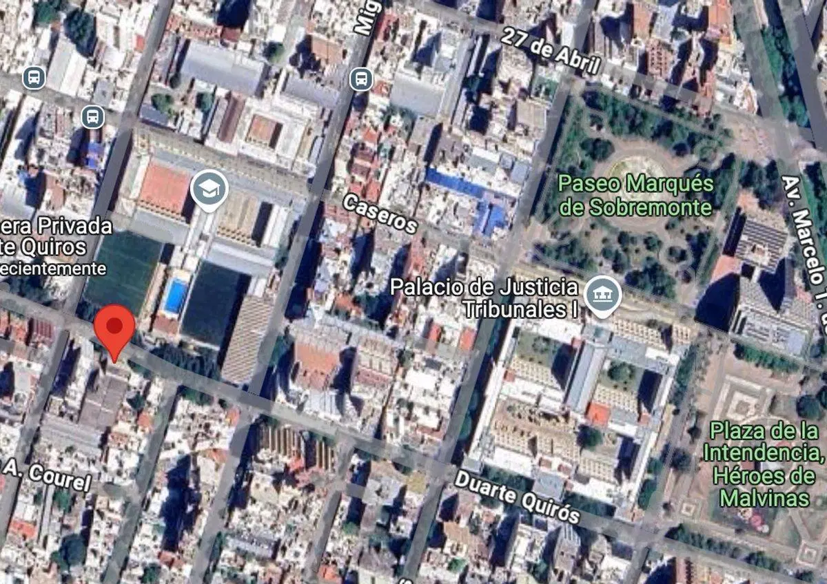 VENTA COCHERA ALBERDI FRENTE A TRIBUNALES 3