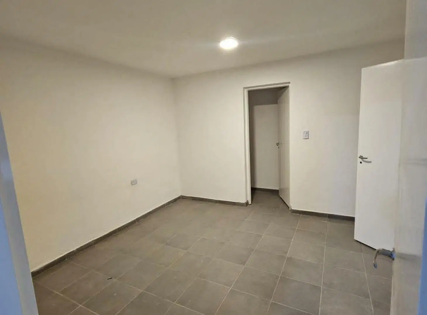 VENTA 2 DPTOS EN ALTO ALBERDI CON COCHERA 3