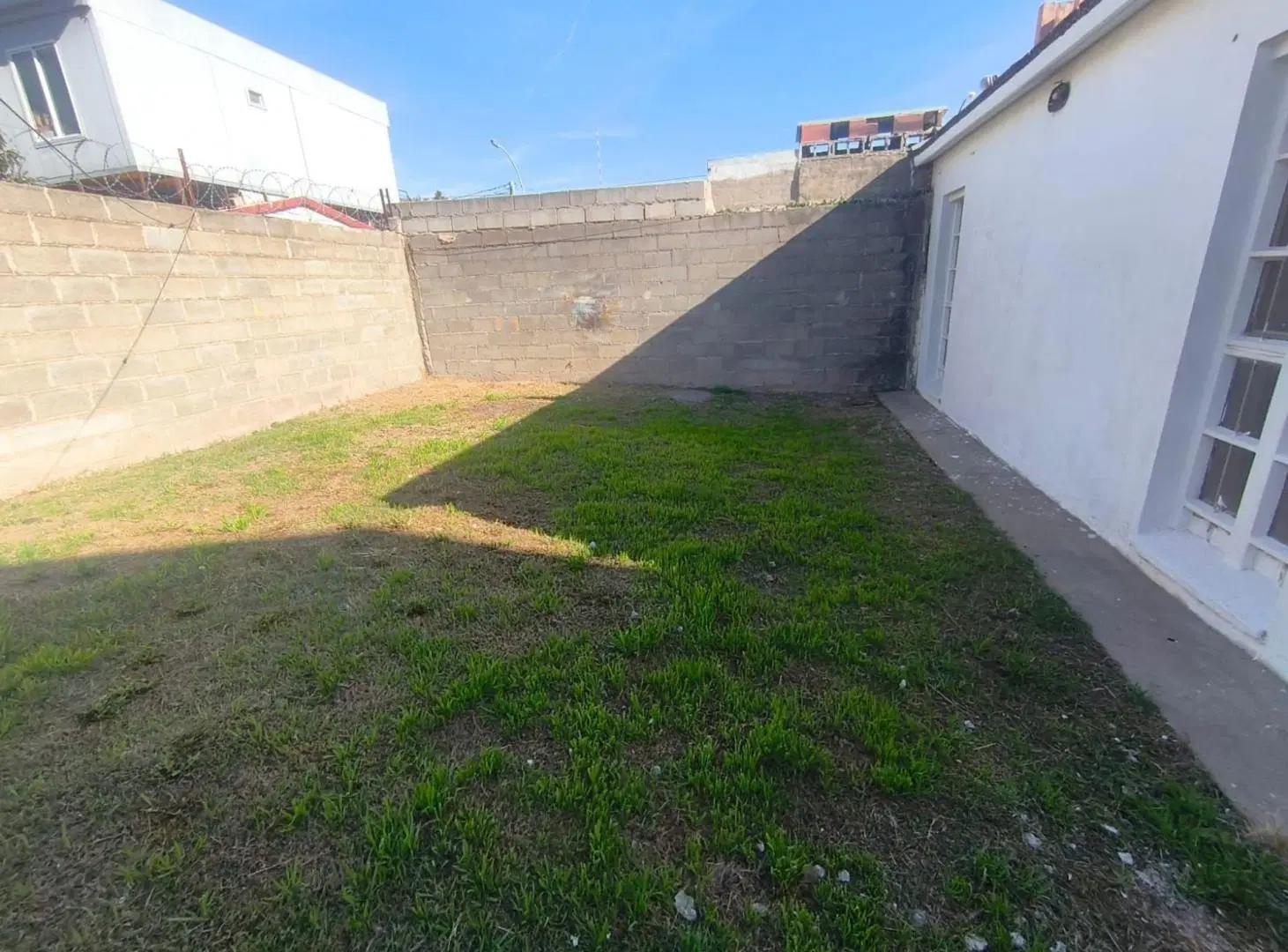 SE VENDE CASA EN AMPLIACION Bº KENNEDY OPORTUNIDAD 4