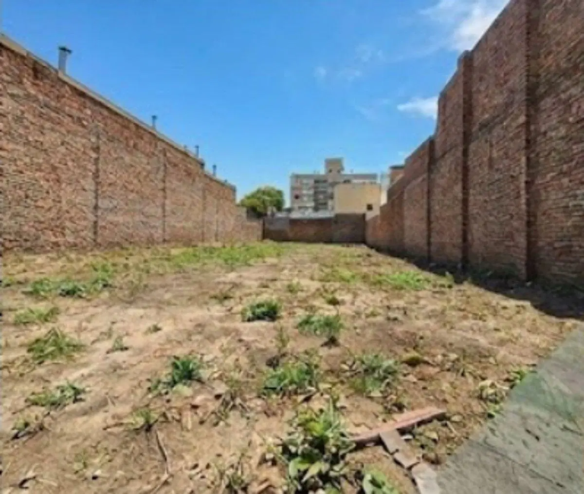 LOTE 325MT A MEDIA CUAFRA DE AV SABATTINI  2800 8
