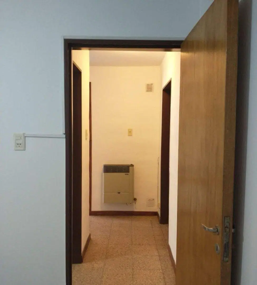 VENDE CASA EN BARRIO DEAN FUNES 2