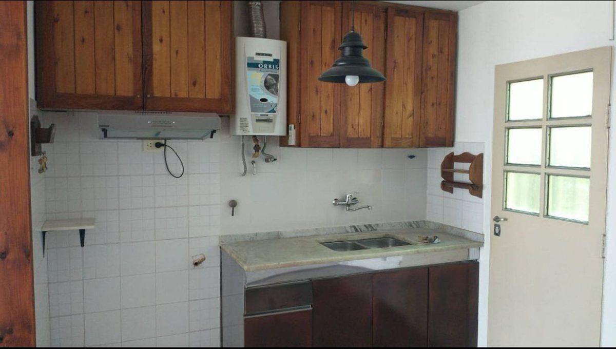 Foto de VENDE CASA EN BARRIO DEAN FUNES, imagen 3