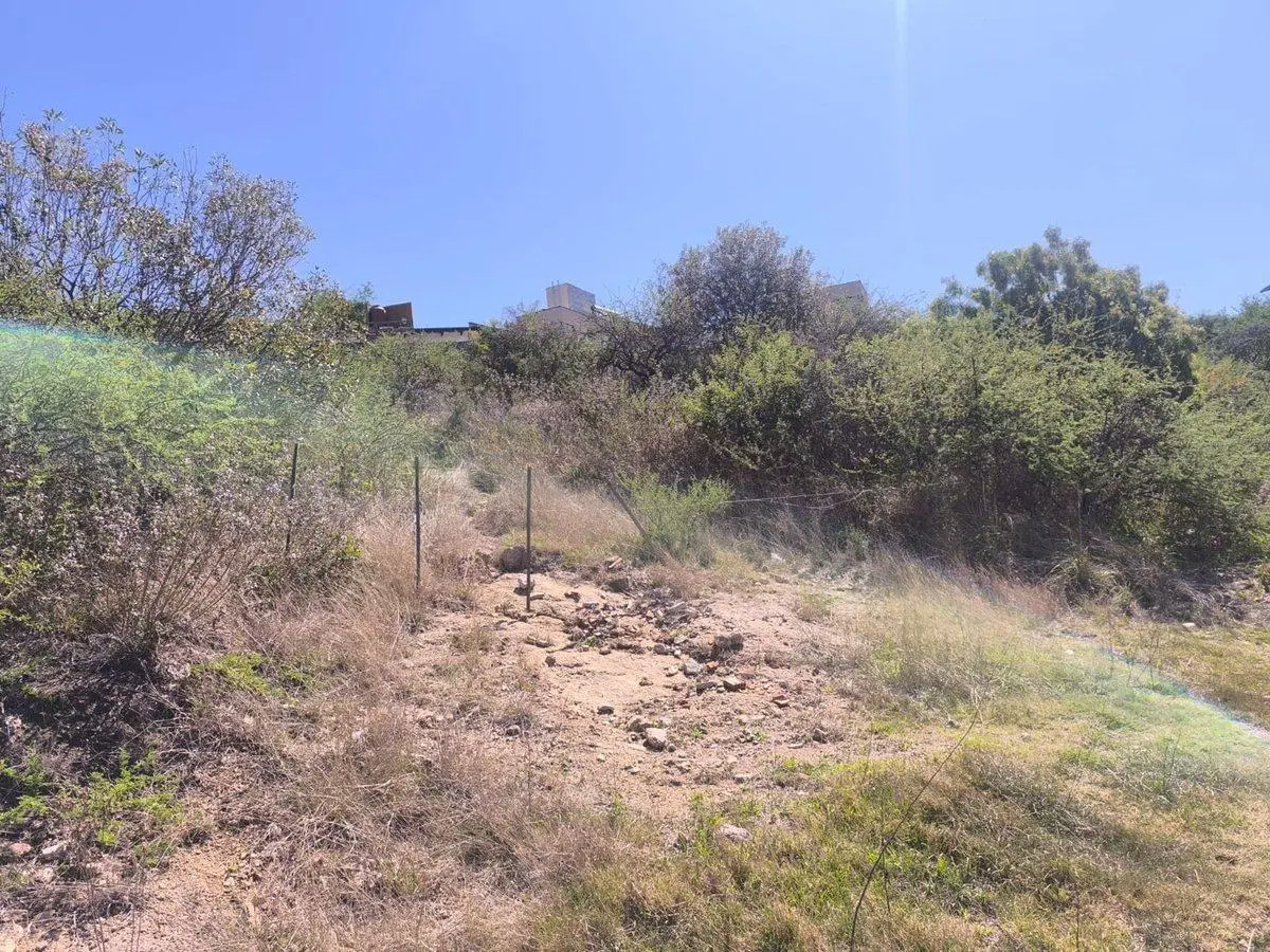 VENTA LOTE PARQUE SIQUIMAN VISTA AL LAGO 8
