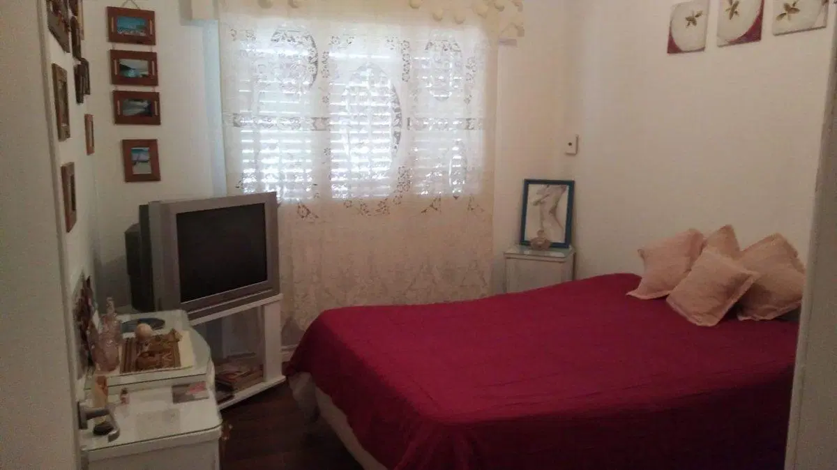 VENTA PH esquina Av. General Artigas 4