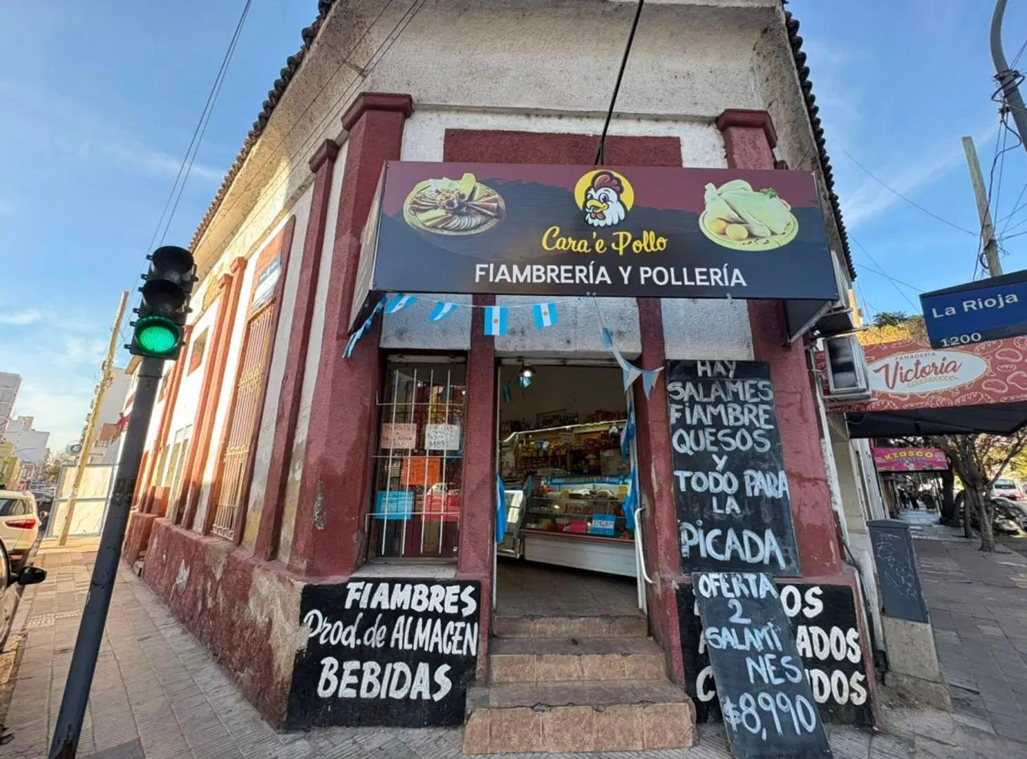 VENTA LOCALES APTO DESARROLLO ALBERDI SOBRE AVENID 3