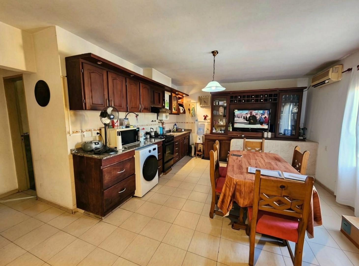 Foto de VENTA DEPTO 2 DORM CON DOS COCHERAS EN CARLOS PAZ, imagen 1