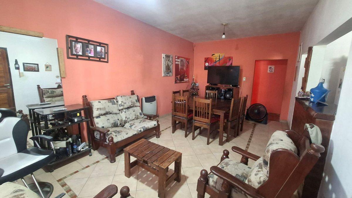Foto de VENTA CASA 2 DORM PARQUE FUTURA, imagen 1