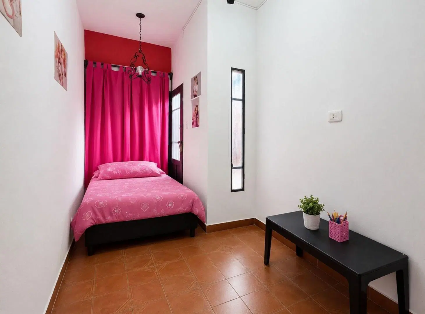 VENTA CASA CON PATIO EN BARRIO OBSERVATORIO 5