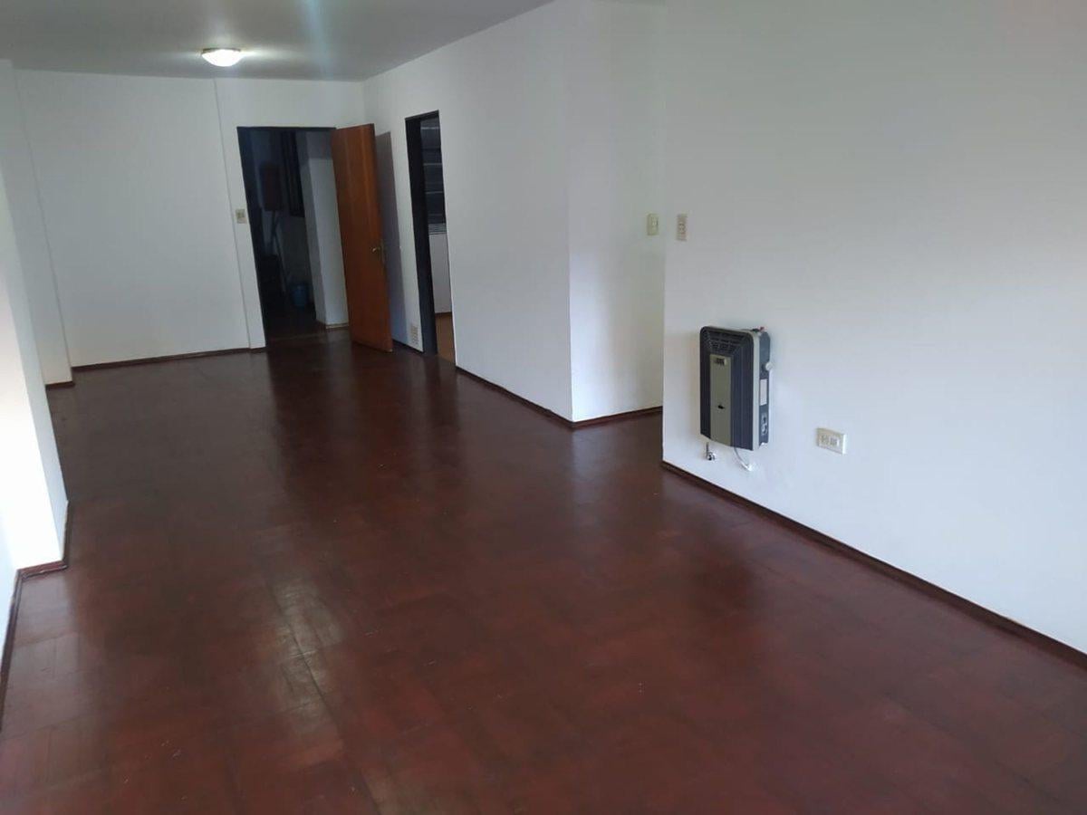 Foto de ALQUILER DEPTO 3 DORMITORIOS 2 BAÑOS B CENTRO, imagen 2