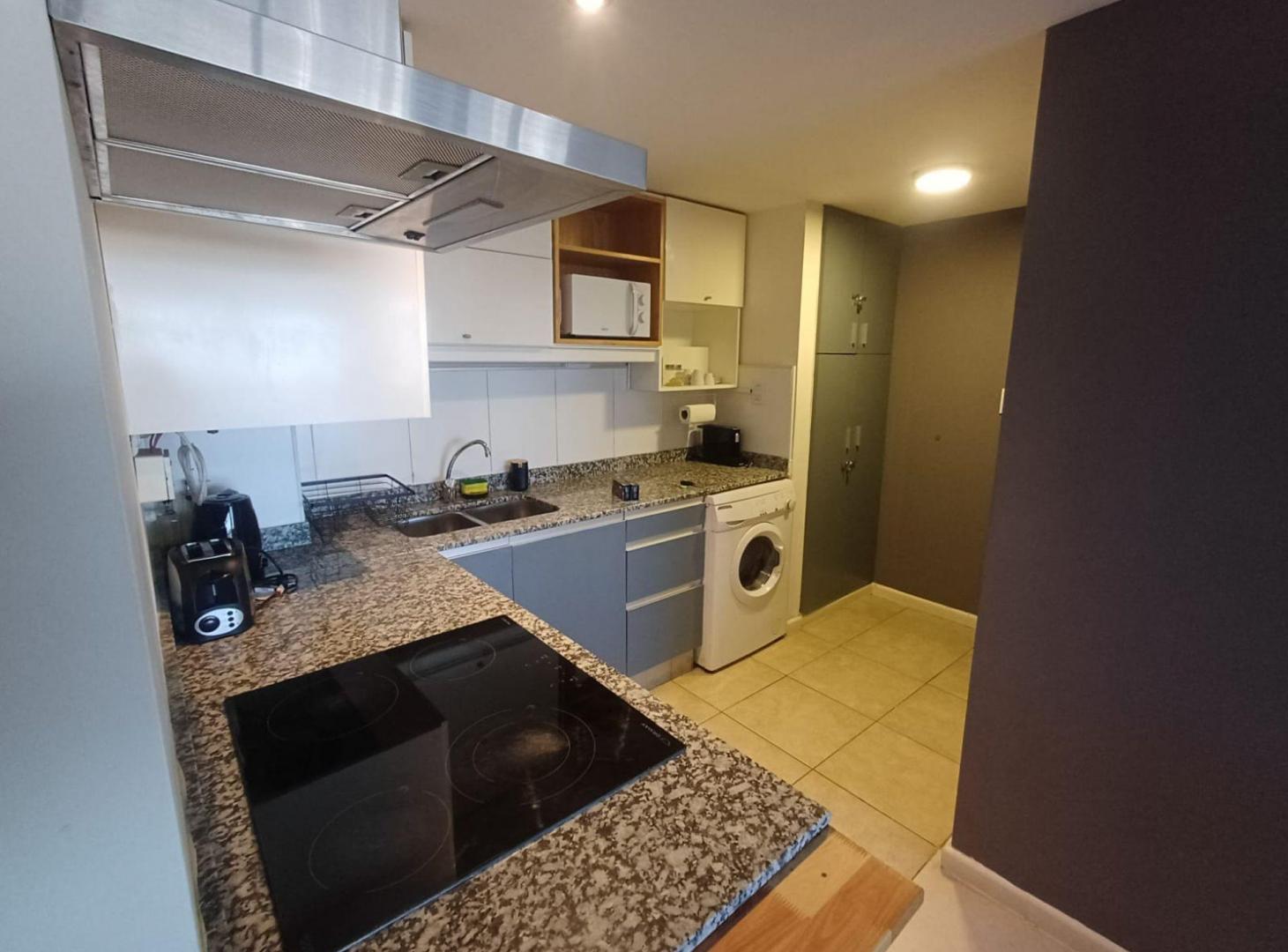 Foto de DEPARTAMENTO AMOBLADO EN BV. MITRE 517, imagen 3