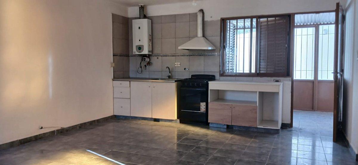 Foto de DUPLEX DOS DORMCOMPLEJO CERRADO B° SAN SALVADOR, imagen 4
