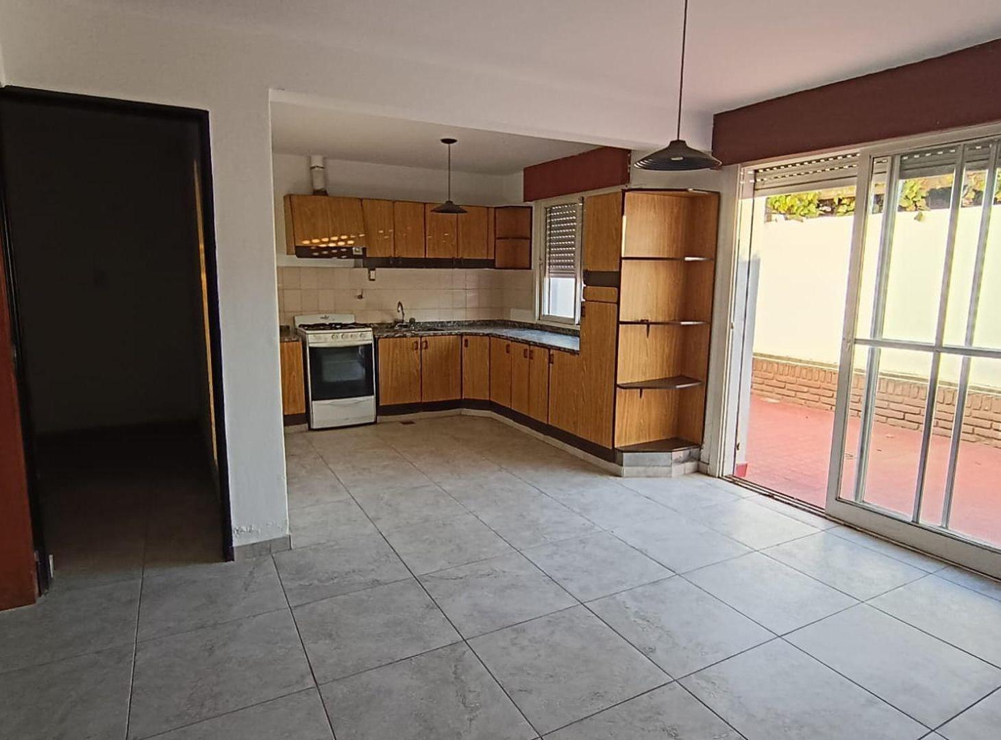 Foto de DÚPLEX de 3 dormit. c/ cochera | APTO CRÉDITO, imagen 2