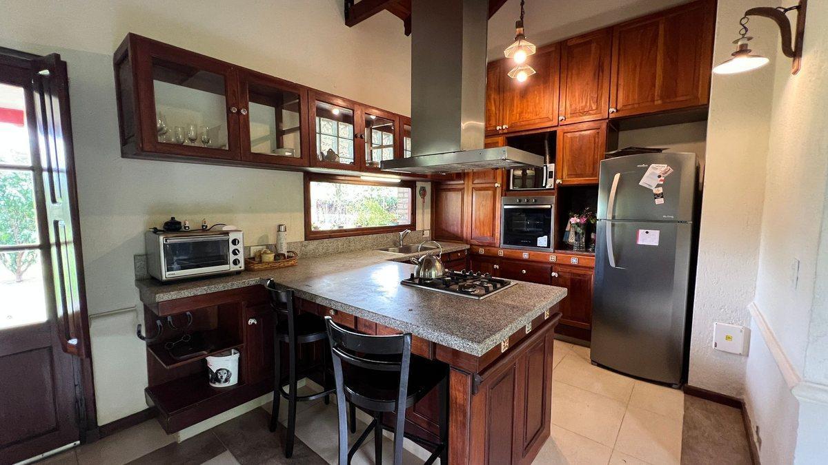 Foto de VENDE EXCEPCIONAL CASA EN LA MELINCA, imagen 5