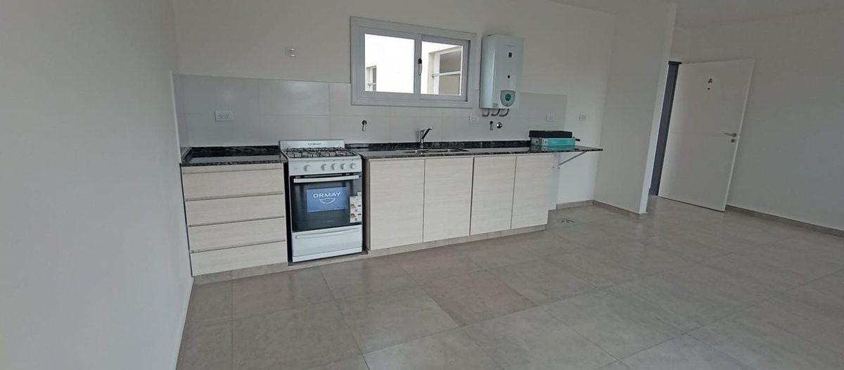 Foto de RE/MAX VENDE EN COFICO DEPTO 2 DORM. CON TERRAZA, imagen 5