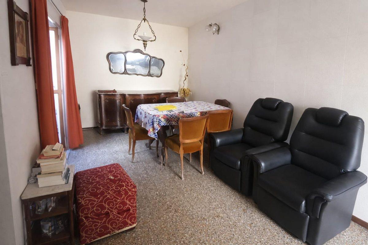Foto de VENTA PH PLANTA BAJA BARRIO GENERAL PAZ, imagen 5