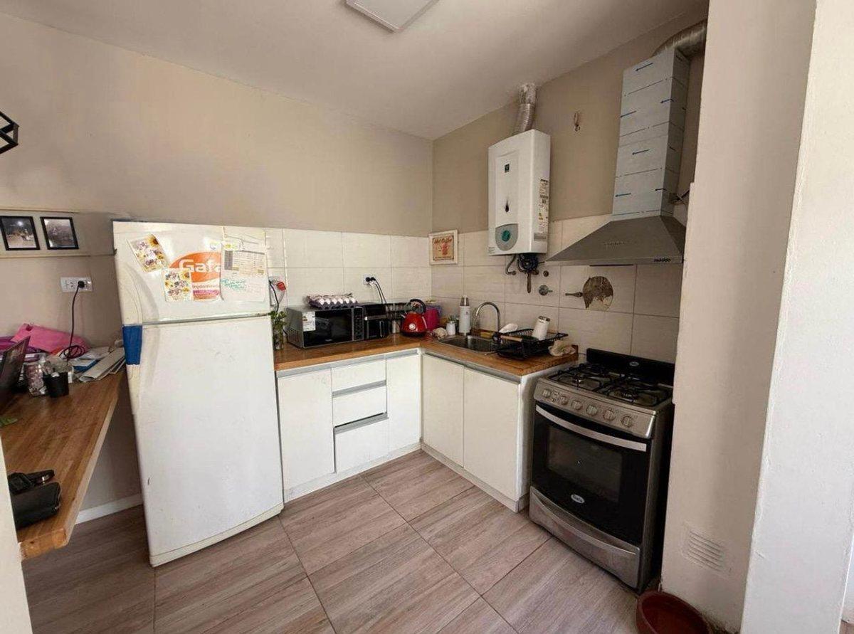 Foto de VENTA DEPARTAMENTO 1 DORM CON PATIO ALTO GRAL PAZ, imagen 2