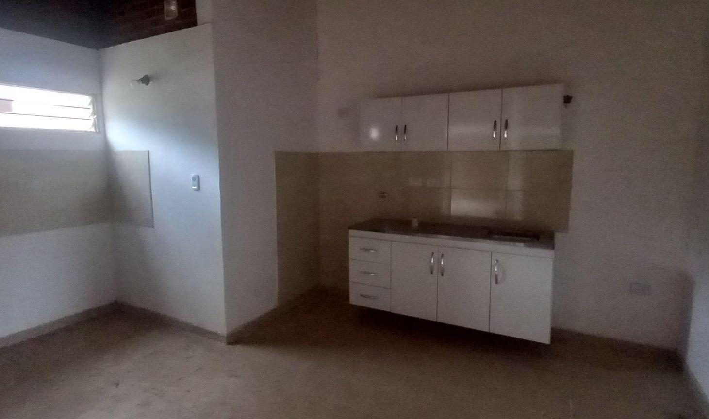 Foto de VENTA CASA 2 DORMITORIOS PILETA COCHERA SAN ROQUE, imagen 4