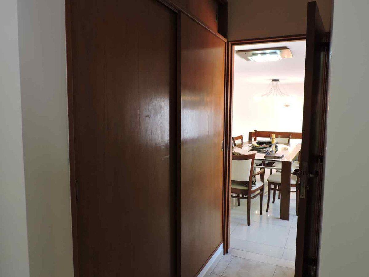 Foto de VENTA CASA DE CATEGORIA 4 DORMITORIOS-CORDOBA, imagen 5