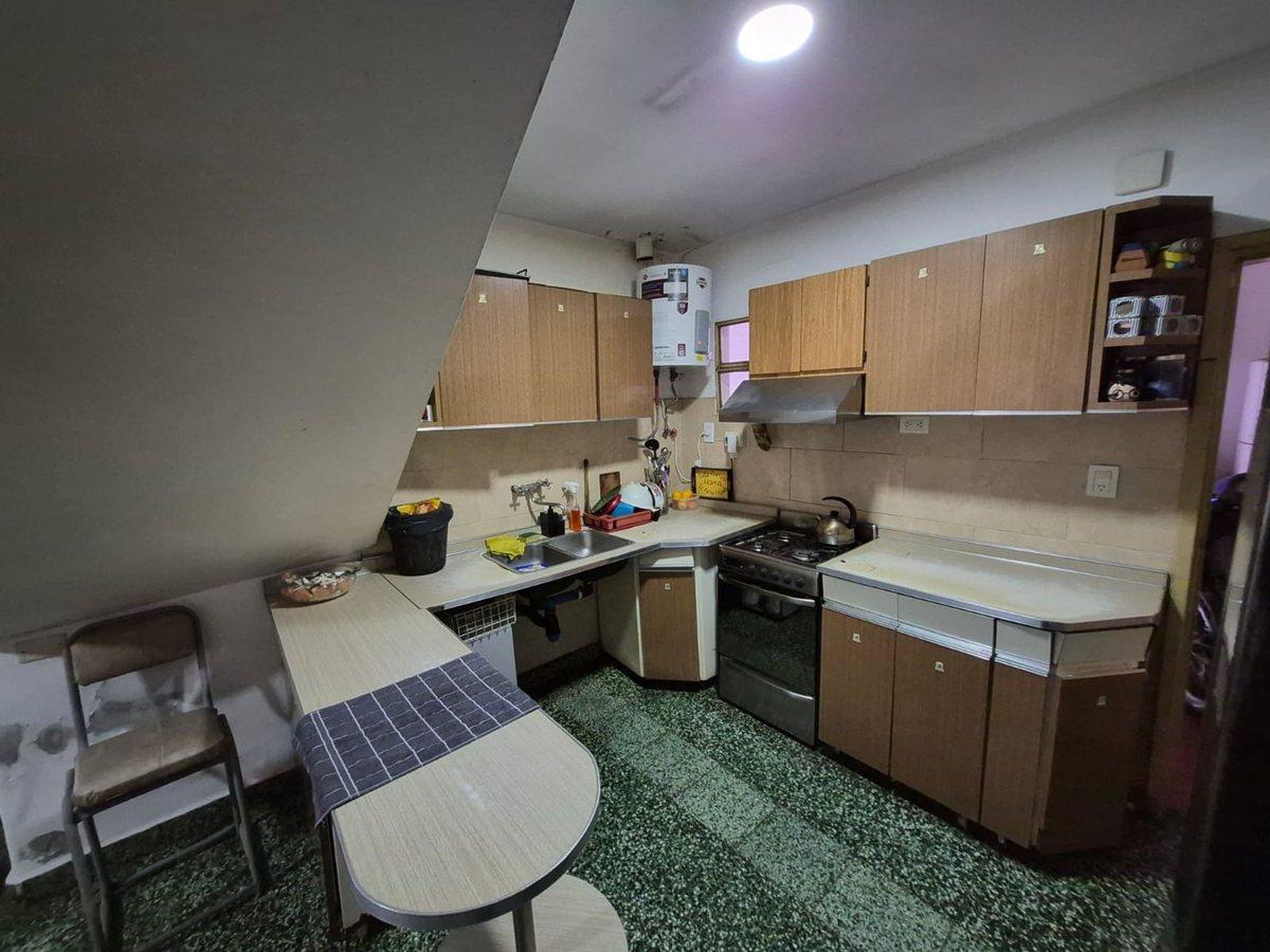 Foto de VENTA CASA-COSQUIN 6 DOR-COCHERA-CENTRO-APTA CRED., imagen 4