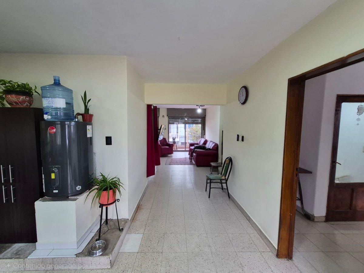 Foto de VENTA CASA-COSQUIN 6 DOR-COCHERA-CENTRO-APTA CRED., imagen 3