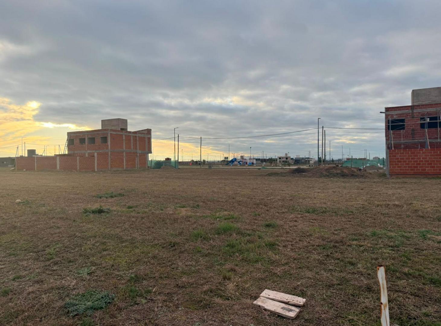 Foto de VENTA LOTE EN CUESTAS DE MANANTIALES, imagen 4