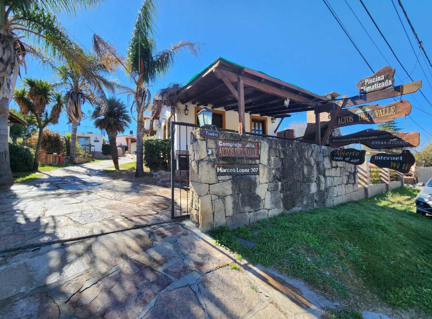 Foto de VENTA COMPLEJO DE 14 CABAÑAS EN CURA BROCHERO, imagen 2