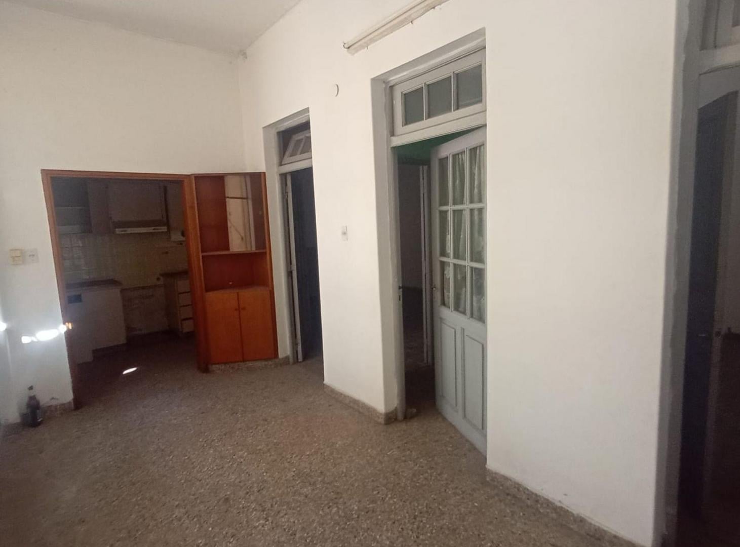 Foto de VENTA CASA – EXCELENTE UBICACIÓN | IDEAL FLIPPING, imagen 1