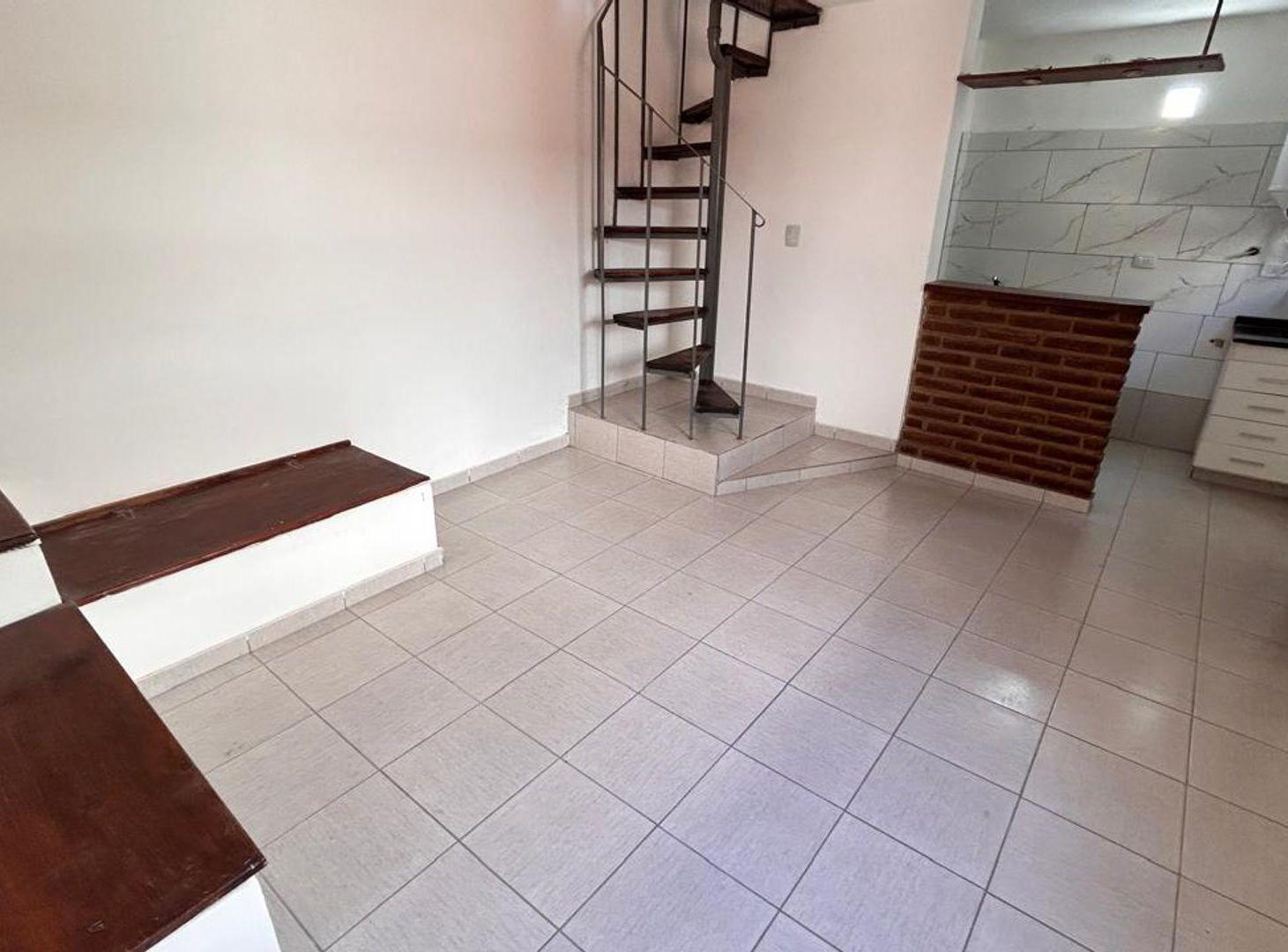Foto de VENTA DUPLEX 1 DOR Y MEDIO EN LARRA Y BERROTARAN, imagen 1