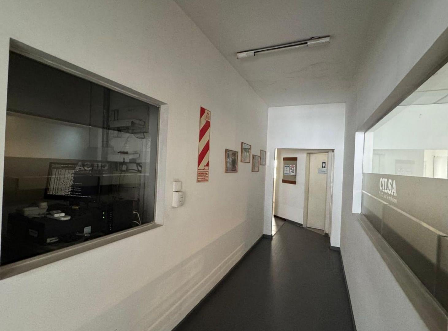 Foto de LOCAL EN VENTA COMERCIAL 236 M² ALBERDI CÓRDOBA, imagen 4