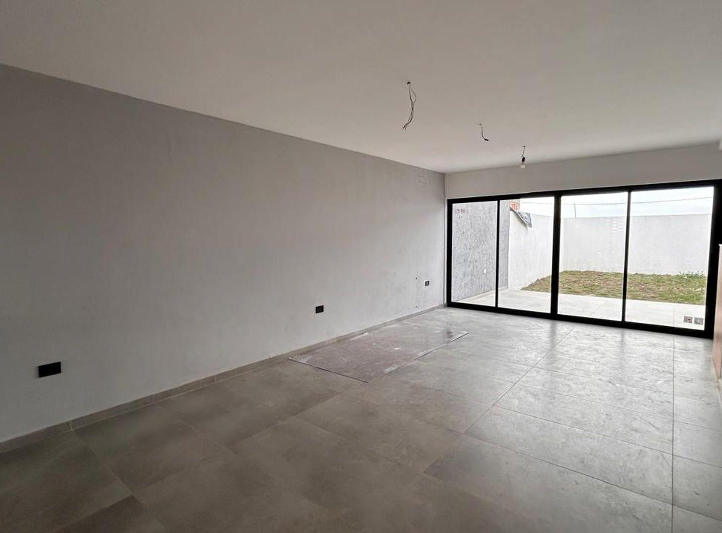 Foto de VENTA DUPLEX 3 DORM EN PAMPAS DE MANANTIALES, imagen 5