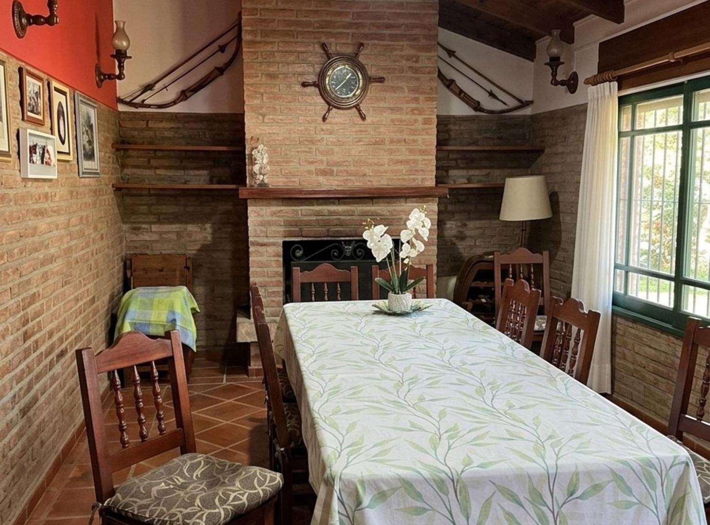 Foto de Venta Casa 3 Dormitorios en Anisacate Con Pileta, imagen 2