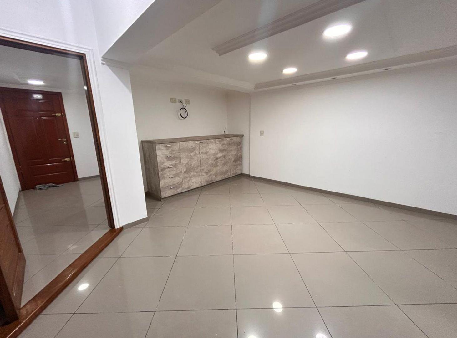 Foto de VENTA CASA 3 DORM B° IPONA RECICLADA A NUEVA, imagen 2