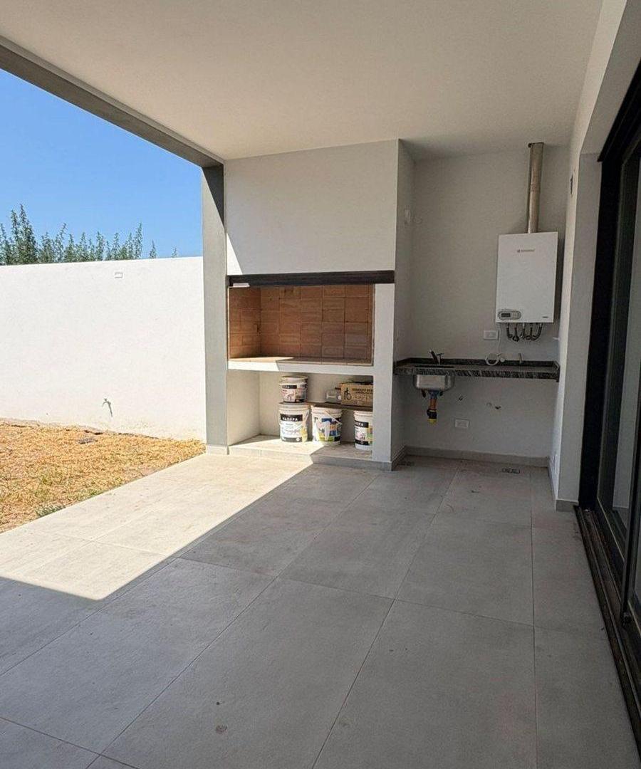 Foto de VENTA CASA 3 DORMITORIOS DOCTA EN UNA PLANTA, imagen 3
