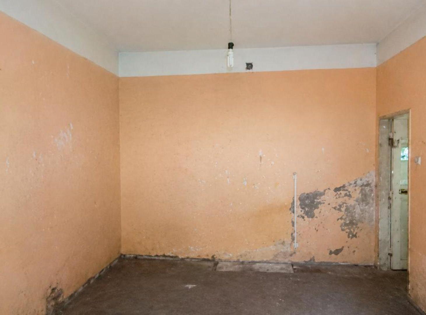 Foto de VENTA CASA DEMOLER EN ALBERDI, imagen 4