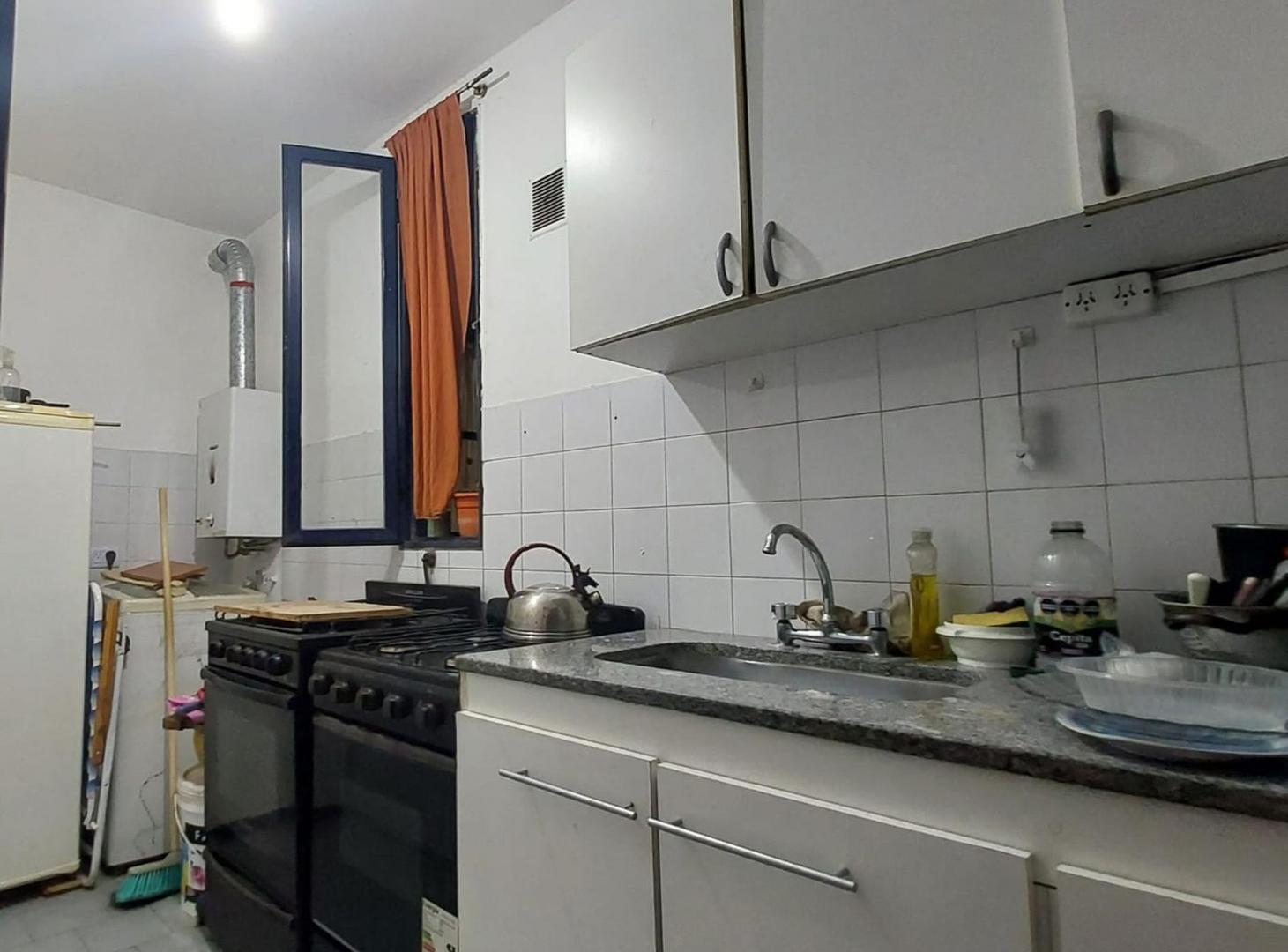 Foto de VENTA DEPTO 2 DORM. A METROS DE RUTA 20, imagen 2