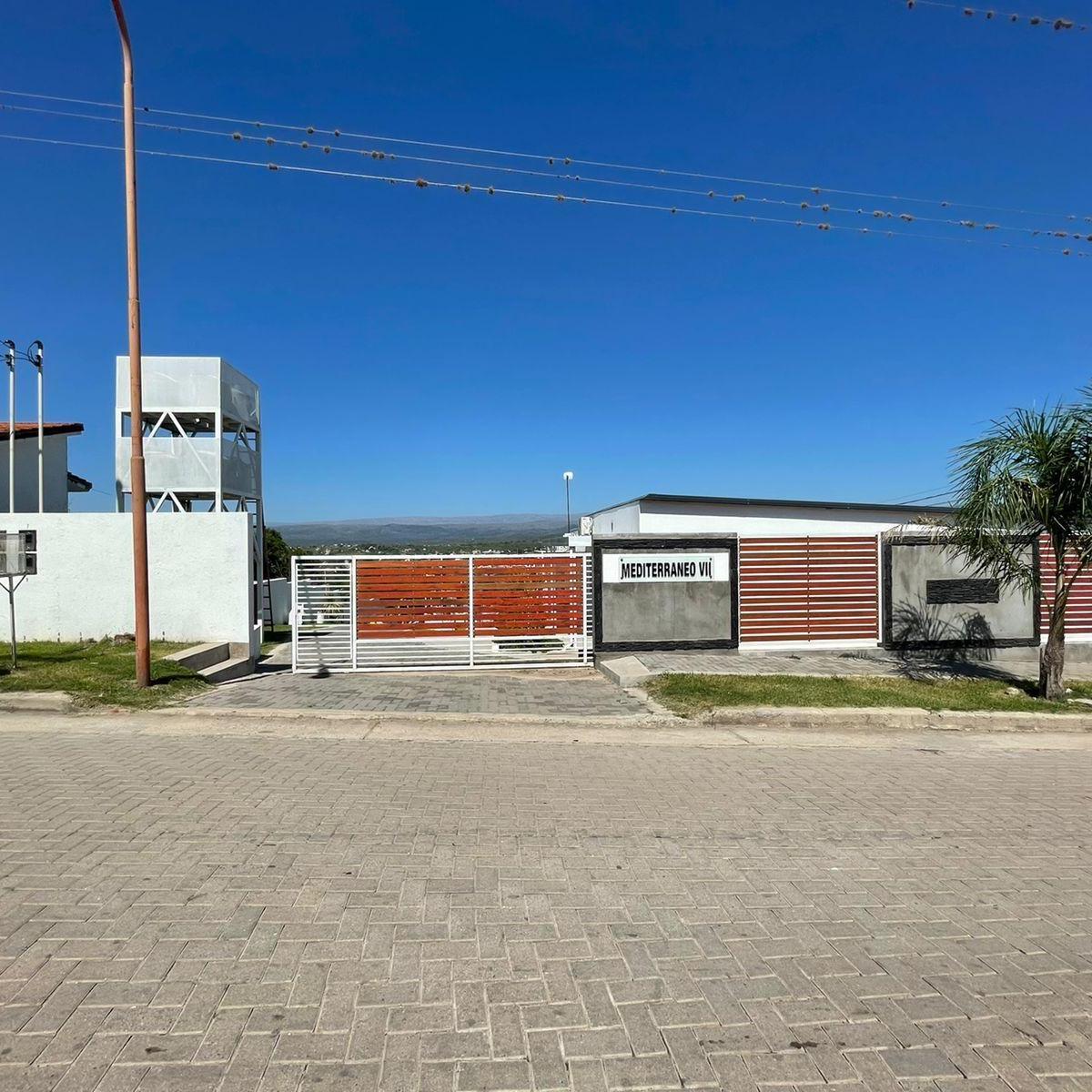 Se Vende Departamento en Villa Santa Cruz del Lago con Vista 4