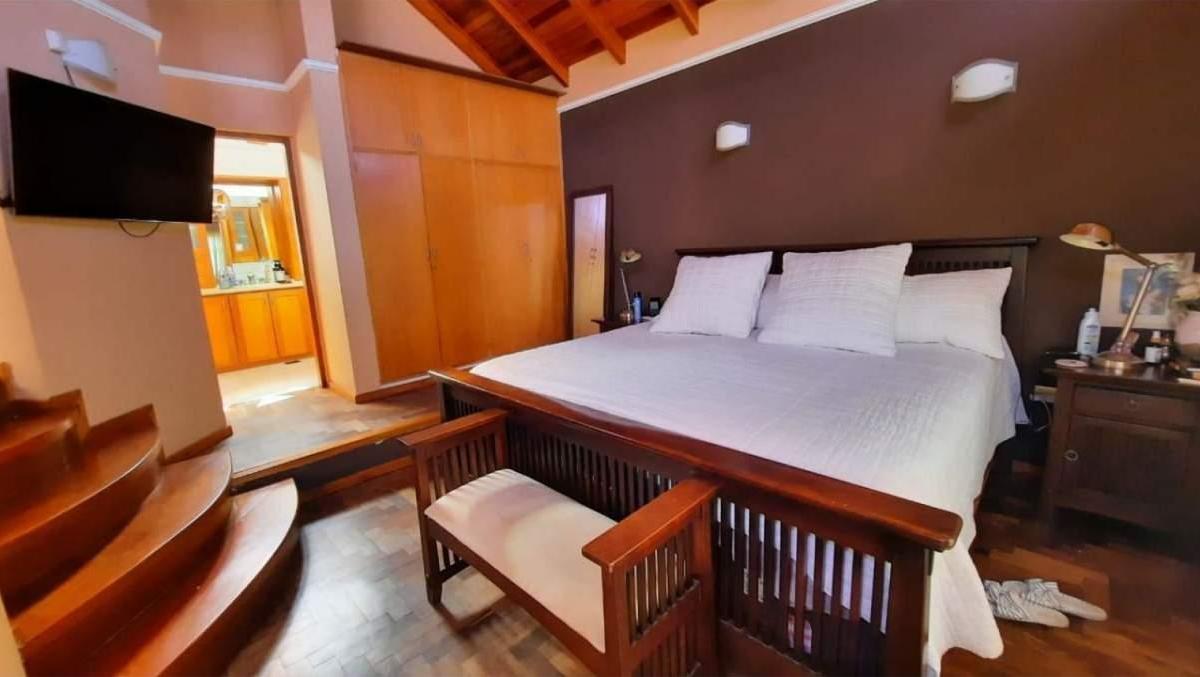 SE VENDE IMPORTANTE CASA EN BECCIU