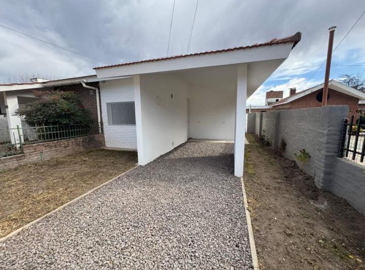 EN VENTA CASA EN SANTA RITA VILLA CARLOS PAZ 3