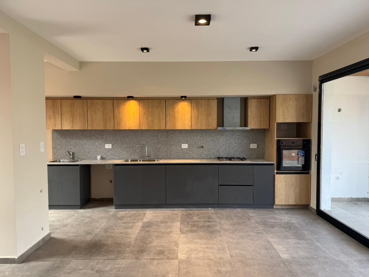 EN VENTA CASA EN TEJAS 4 VILLA CARLOS PAZ