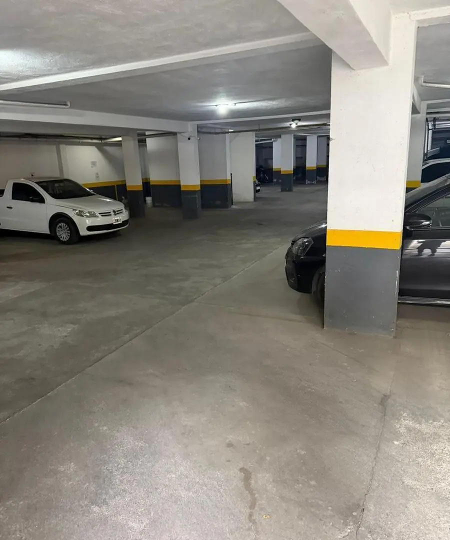 Cochera en Centro 2
