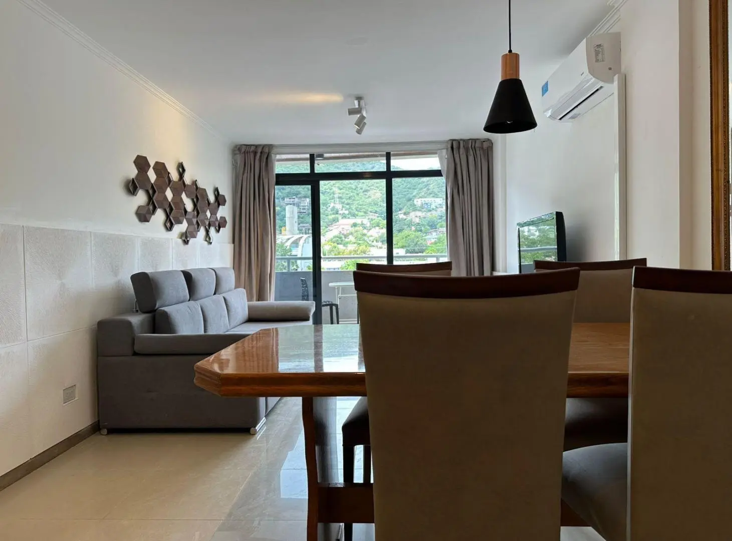 DEPARTAMENTO EN VENTA CENTRO DE CARLOS PAZ 2 DORMITRIOS AMOBLADO 4