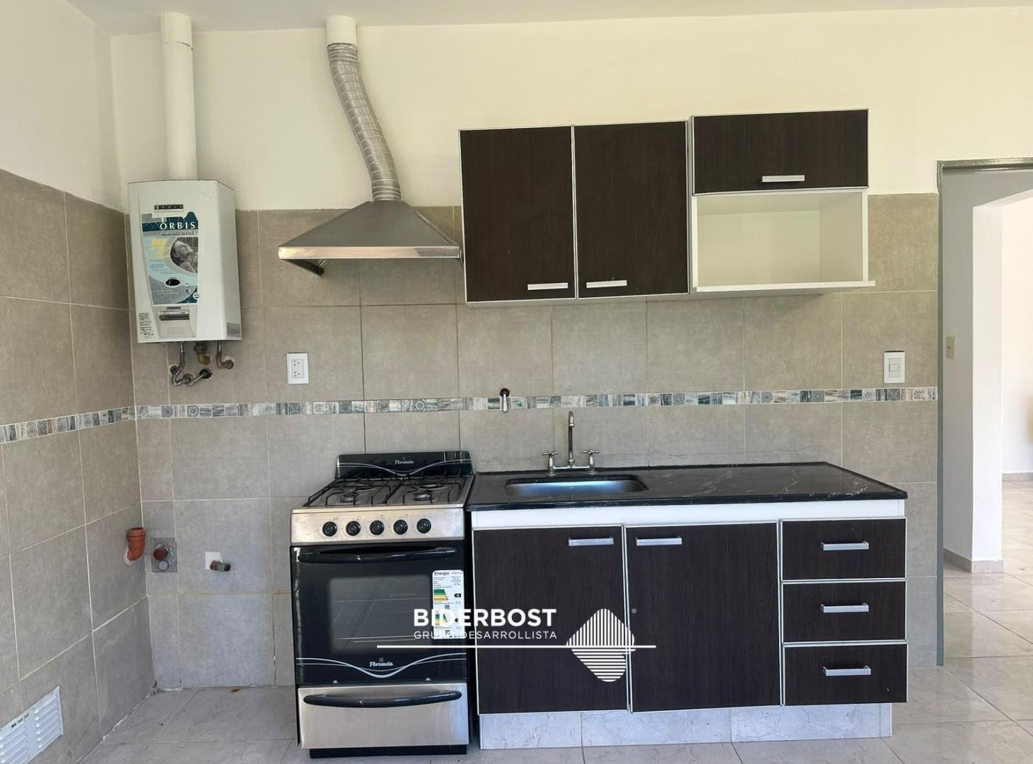 Foto de CASA EN VENTA EN VILLA CARLOS PAZ - BARRIO MALVINAS, imagen 4