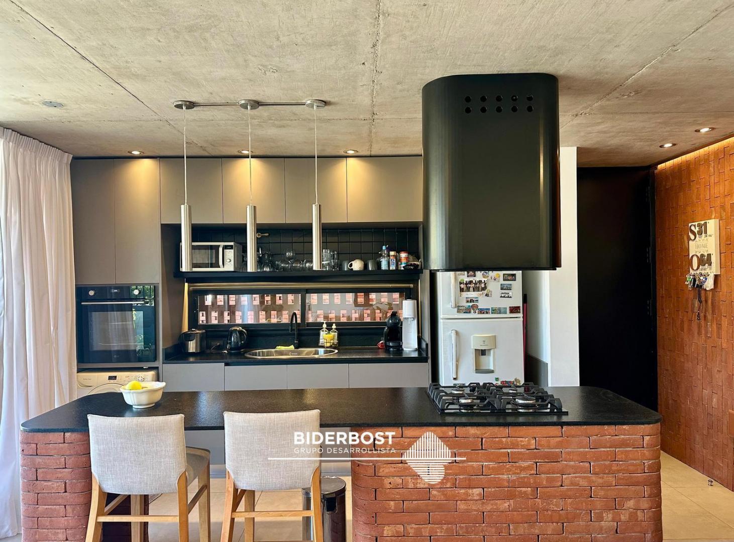 Foto de SE VENDE DEPARTAMENTO EN VILLA CARLOS PAZ FLIA DERQUI, imagen 3