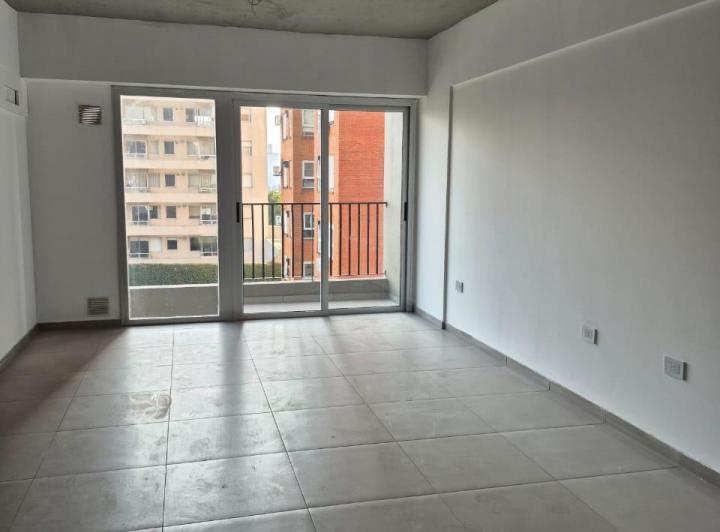 Muy lindo monoambiente al C/fte. A ESTRENAR  3