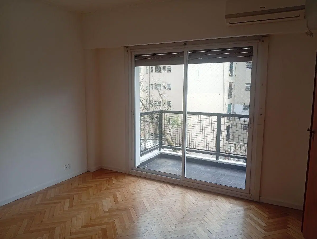 Hermoso semipiso con cochera fija. La mejor zona de La Imprenta 5